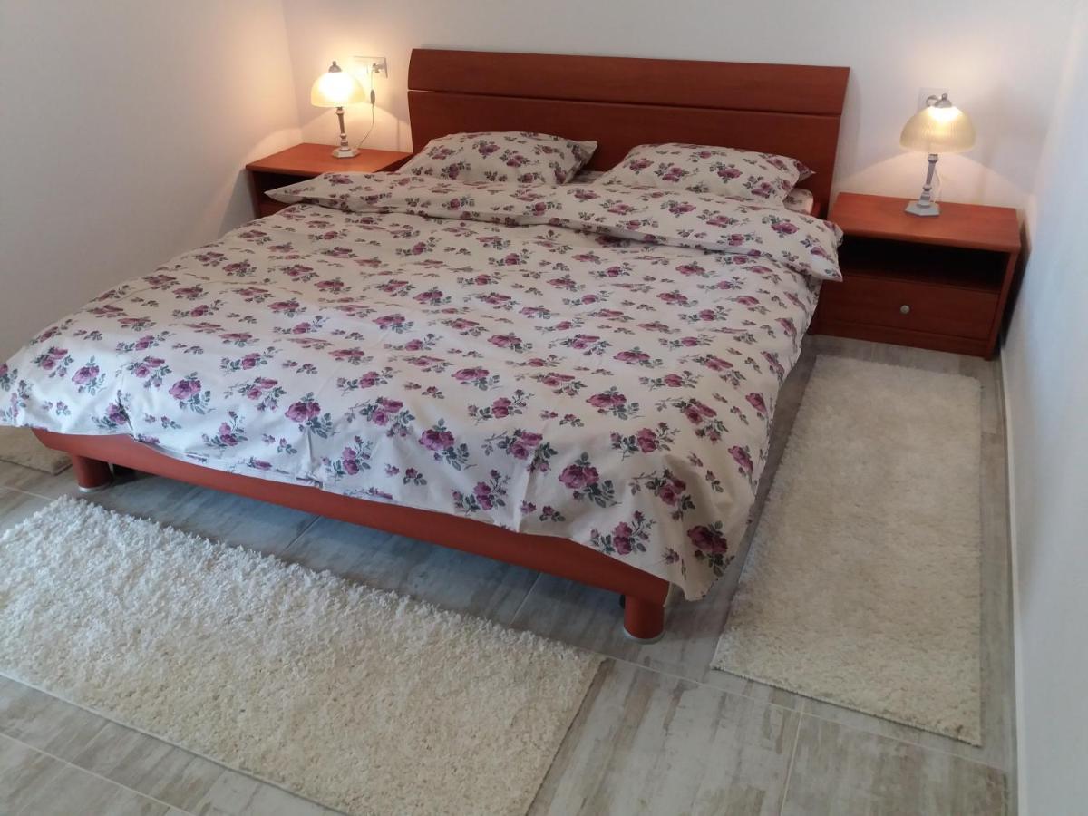 Spirii House Apartman Brassó Kültér fotó